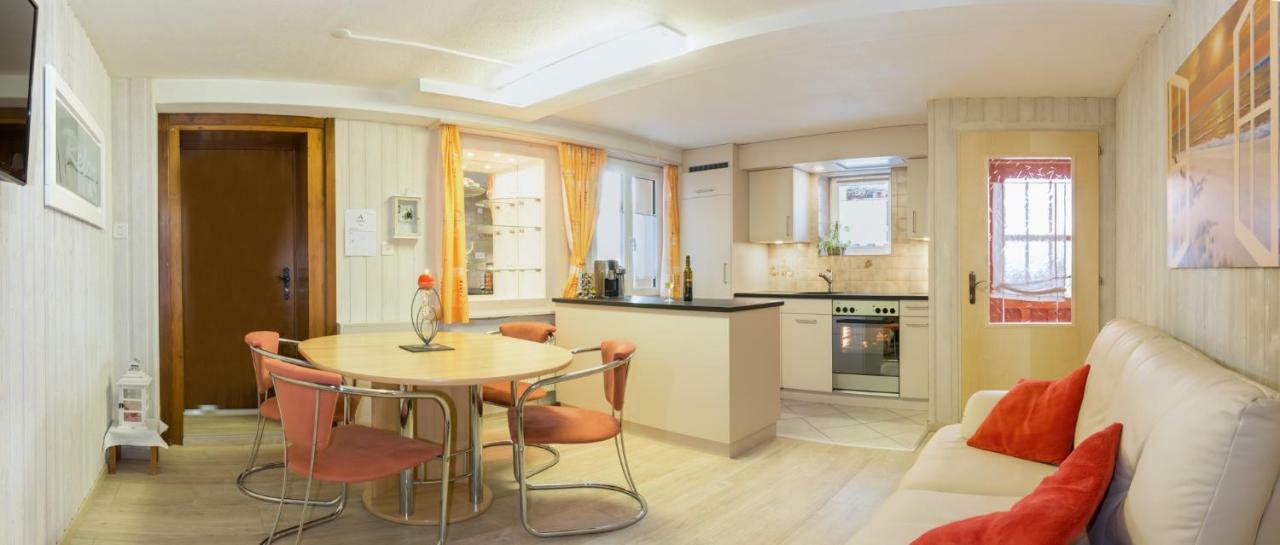Chalet Heimetli Grachen Bagian luar foto