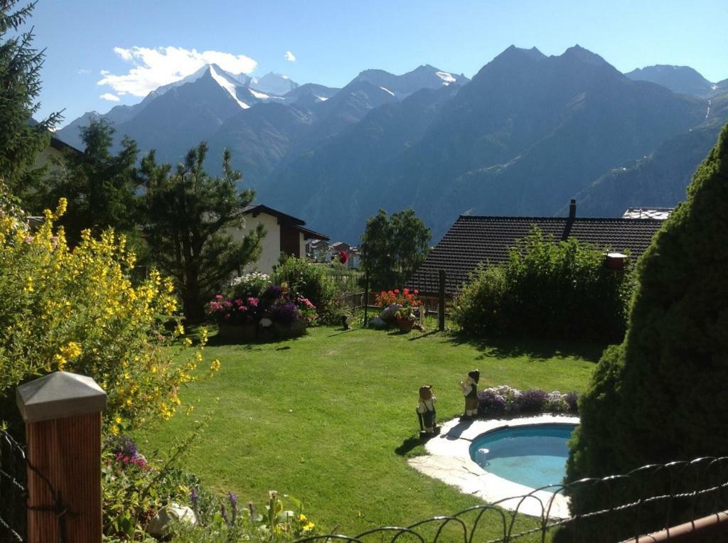 Chalet Heimetli Grachen Bagian luar foto